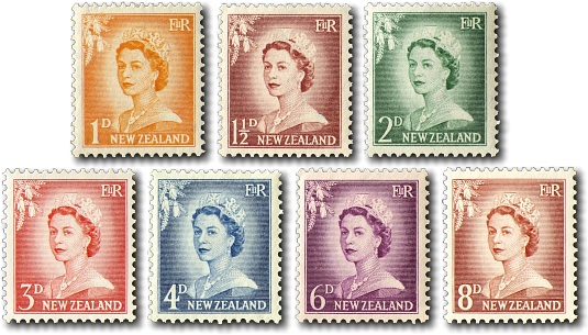 1955 Queen Elizabeth II - Larger Figures